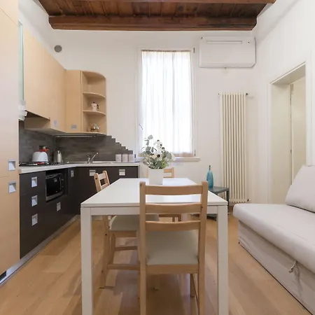 San Donato 21 By Apartmán